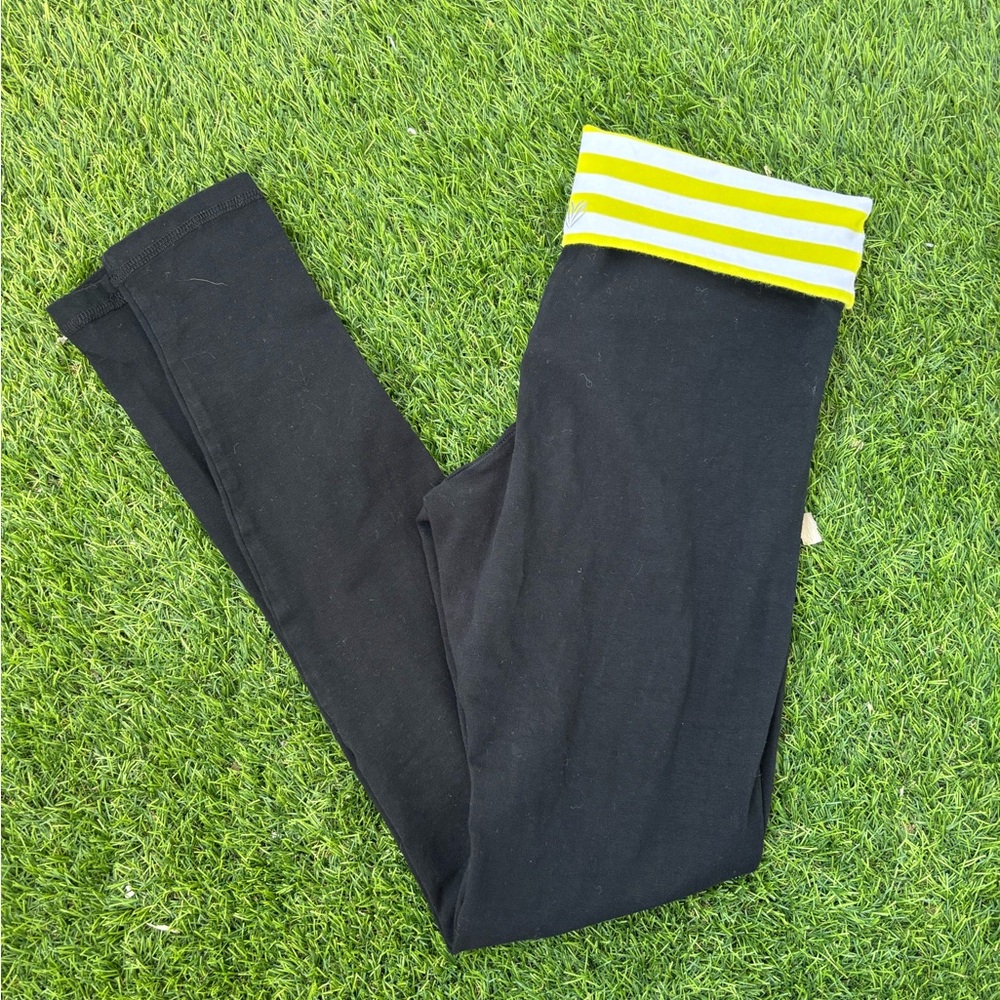 Y2K fold over yoga pants F21. Iconic McBling Victoria secret yoga skinny pants